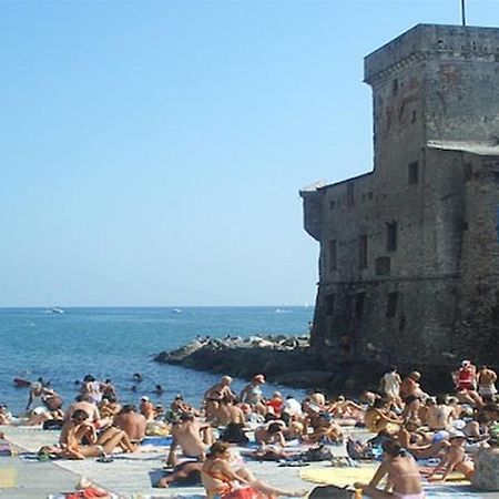 Trilocale Con Posto Auto Privato A 5 Minuti A Piedi Dalla Spiaggia Rapallo Szoba fotó